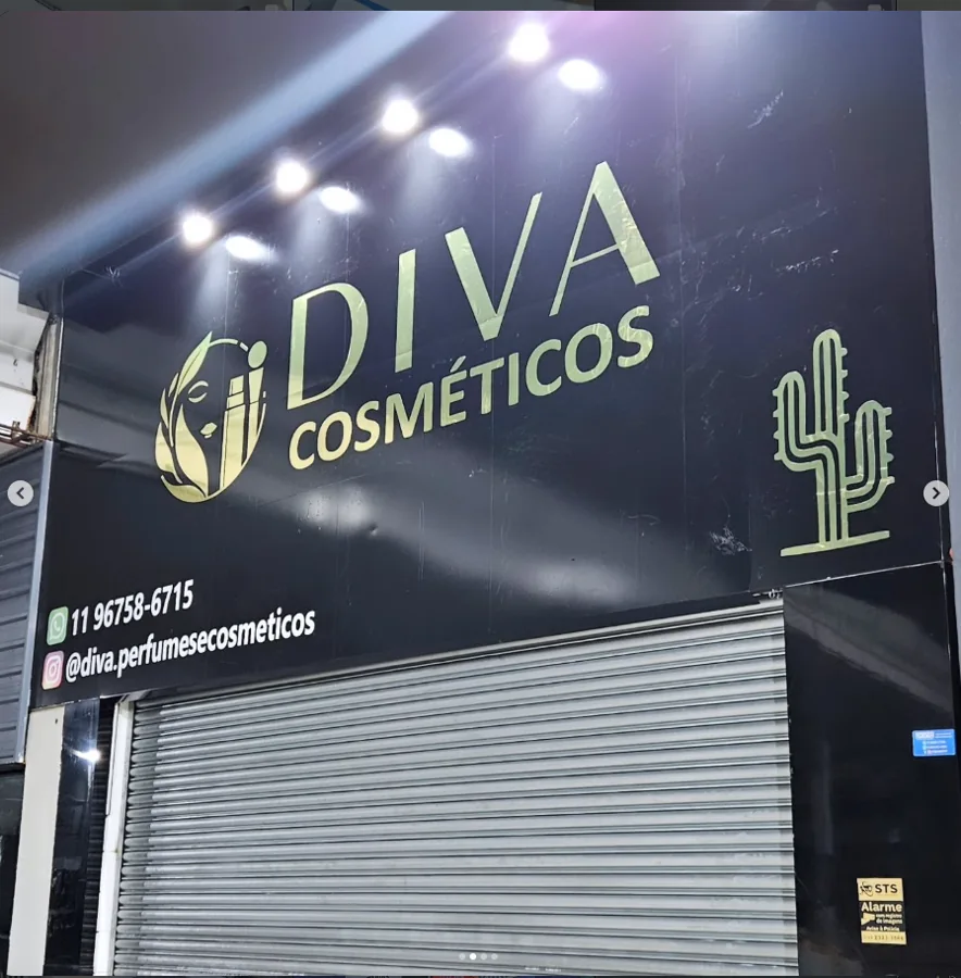Fachada adesivada da Diva Cosméticos